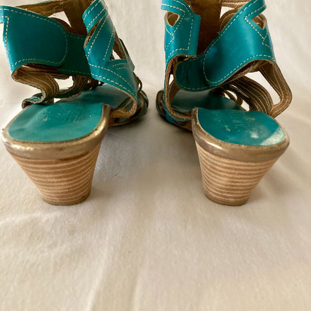 WOMENs SZ 37 (7) L'ARTISTE by Spring Step, Turquoise Leather Sandals - Picture 5 of 6